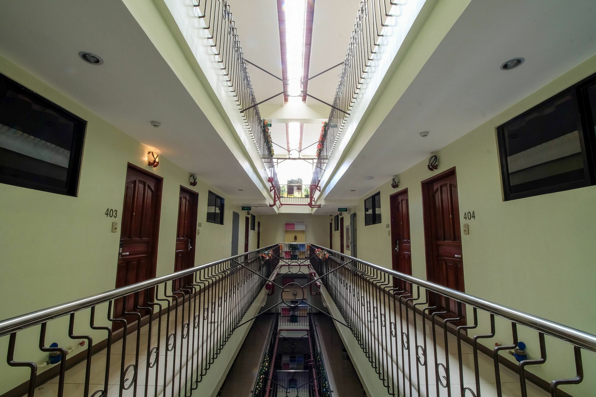 Zen Rooms Mabini Ermita Манила Экстерьер фото